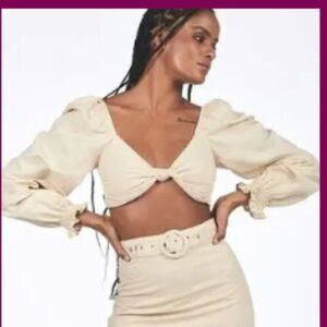 Charlie Holiday Sand Dolly Crop size med. (6) NWT